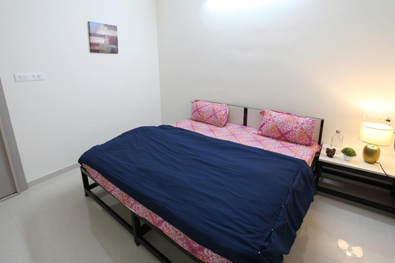 Qualtems Guest House-With Ac Options 班加罗尔 外观 照片