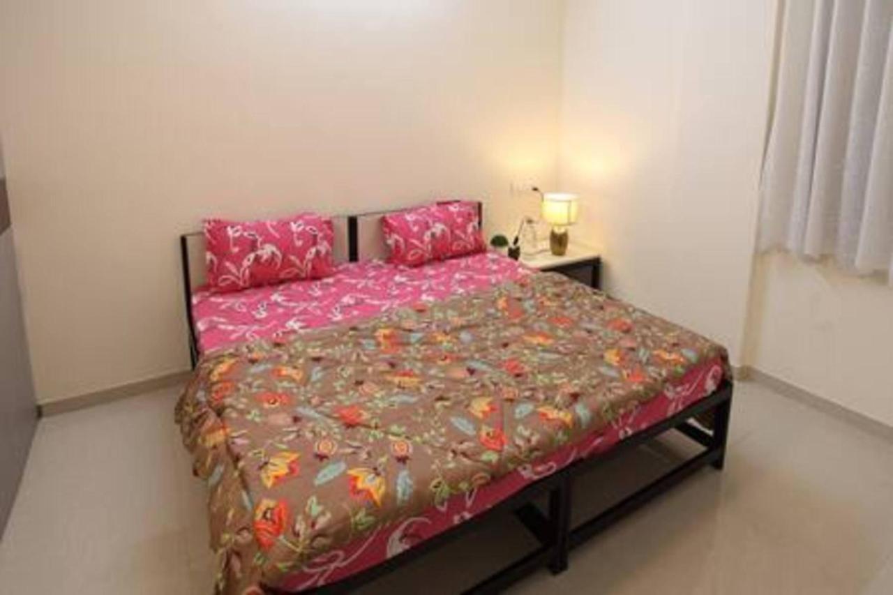 Qualtems Guest House-With Ac Options 班加罗尔 外观 照片