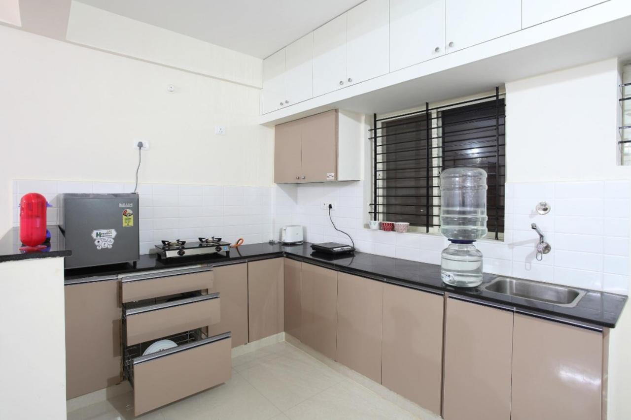 Qualtems Guest House-With Ac Options 班加罗尔 外观 照片